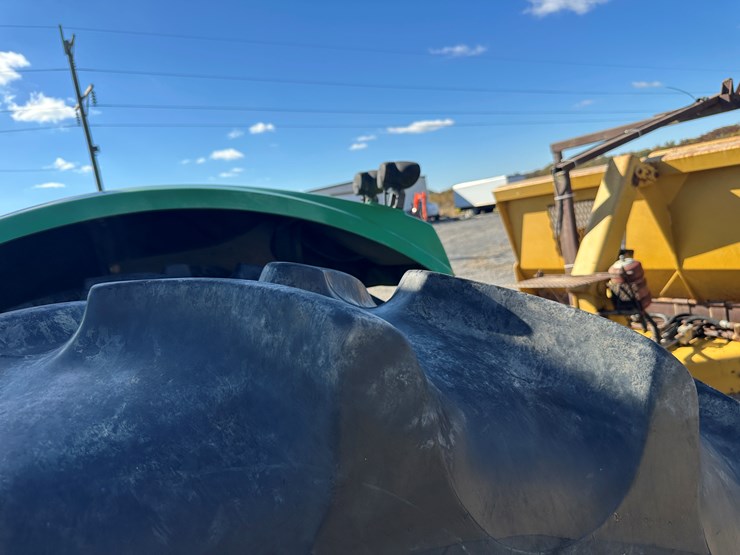 #32570-•-2012-john-deere-9360r-4x4-articulating-tractor-1rw9360rkep011018-image-6