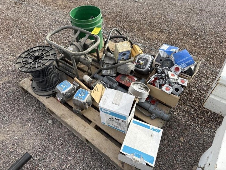 pallet-of-asst-pumps,-meters-&-misc-image-3