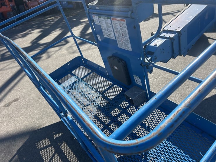 2008-genie-s60-image-30