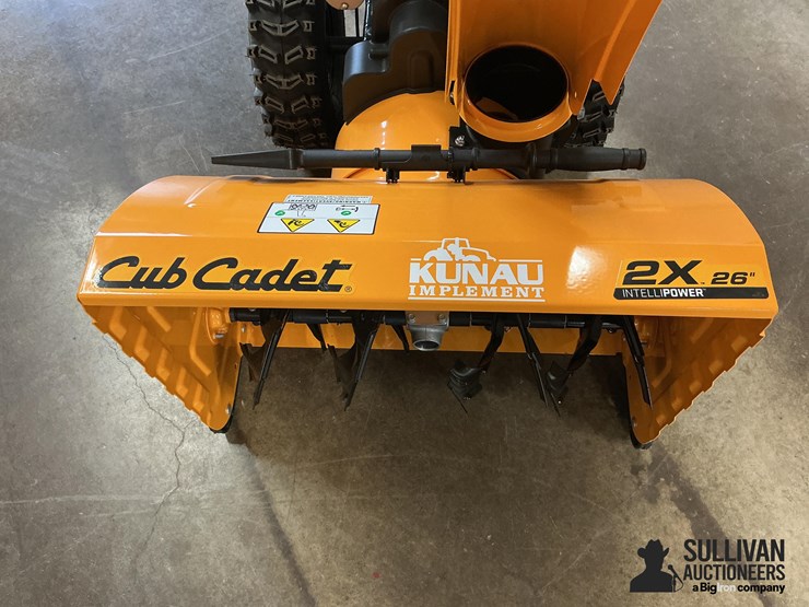 cub-cadet-2x26ip-26”-walk-behind-snow-blower-image-14