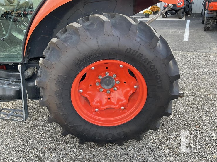 2016-kubota-m7060hdc-image-13