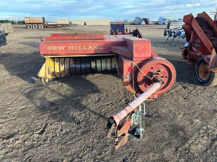 new-holland-268-image-2