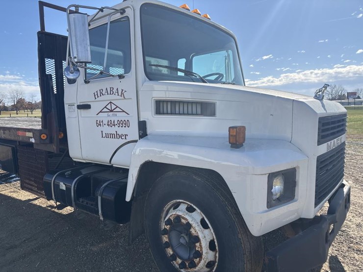 #1337-•-1998-mack-cs200-flatbed-image-10