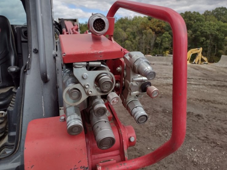 takeuchi-tl12r2-image-15