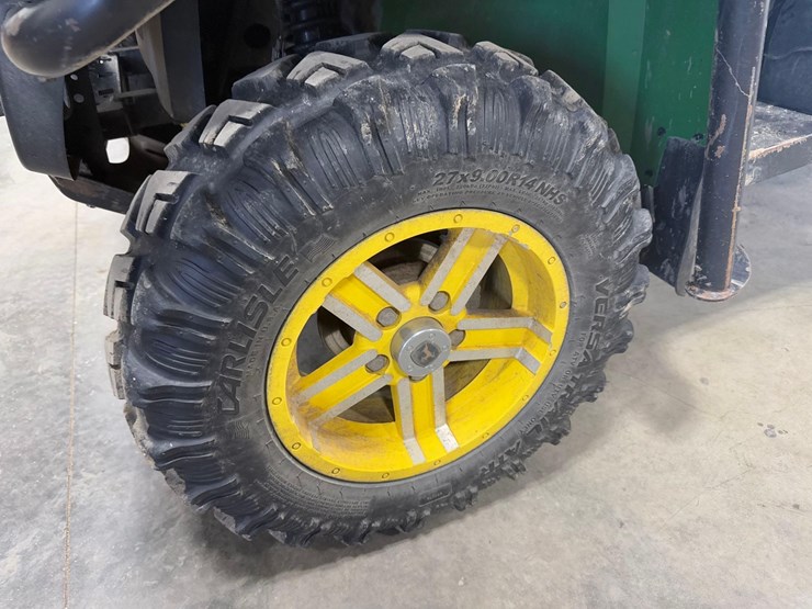 john-deere-gator-image-10