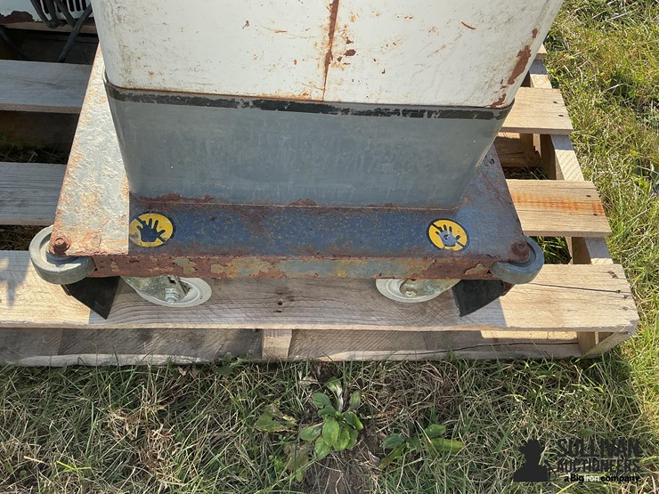 advance-convertamatic-20b-floor-cleaner-image-14