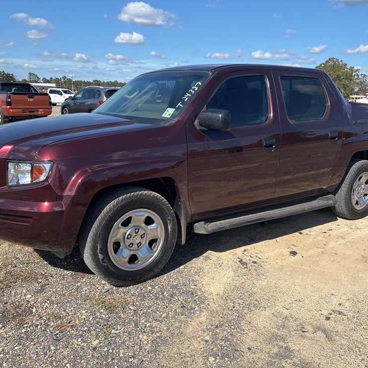 #24327 • 2008 HONDA RIDGELINER
