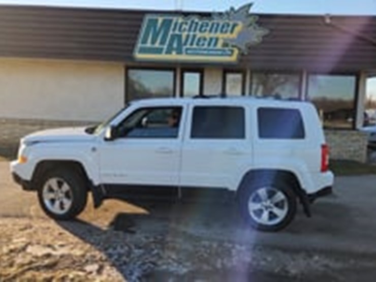 2014-jeep-patriot-image-33