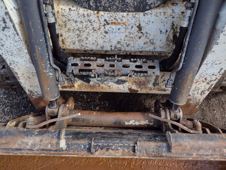 bobcat-t650-image-15