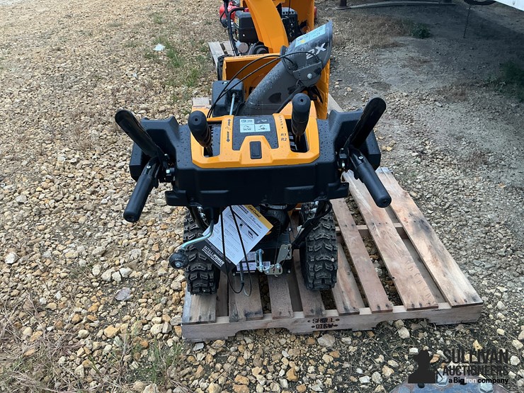 cub-cadet-2x-24ip-24”-walk-behind-snow-blower-image-6