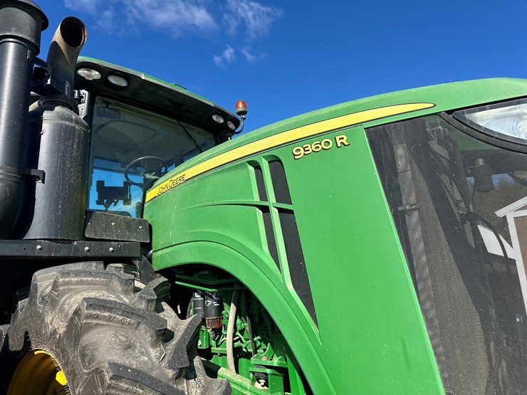 #32570-•-2012-john-deere-9360r-4x4-articulating-tractor-1rw9360rkep011018-image-35