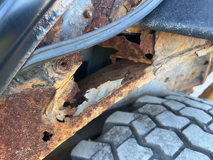 caterpillar-430f2-it-image-23