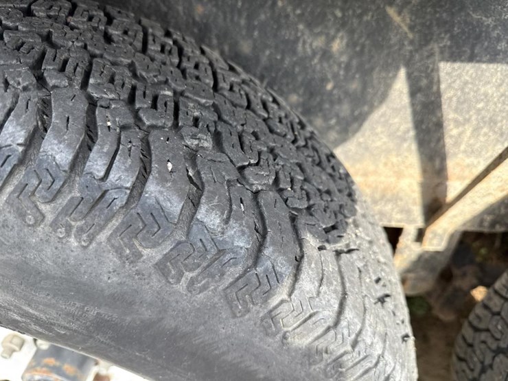 #3152-•-h&s-16’-trailer-image-19