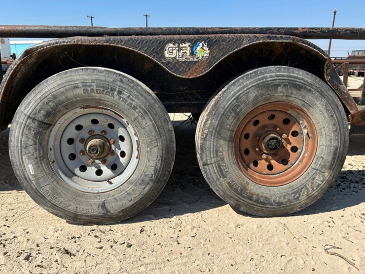 20-utility-trailer-image-5