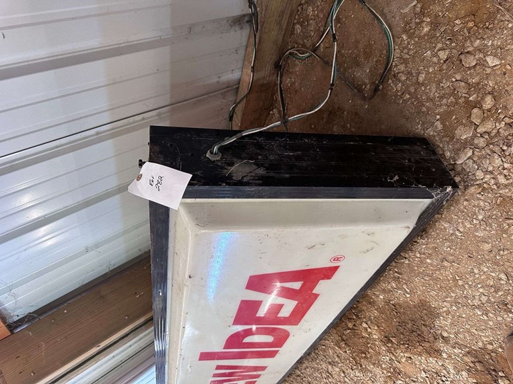 new-idea-lighted-double-sided-bubble-sign-image-6