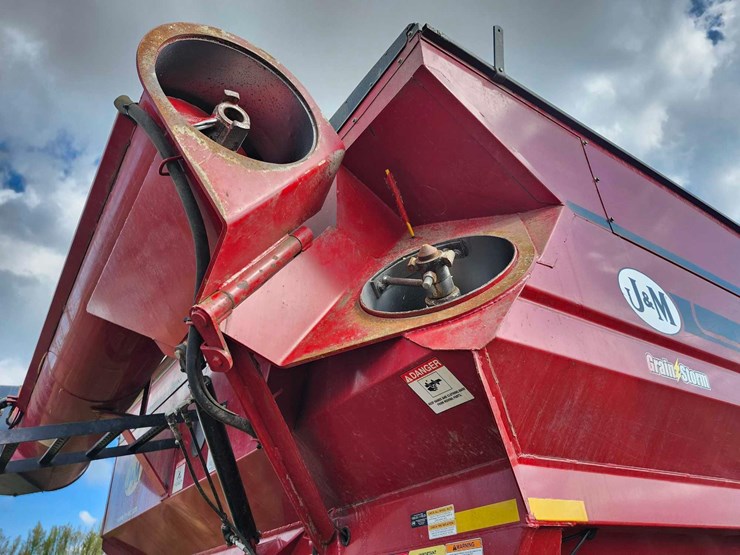j&m-1150-graincart-image-6