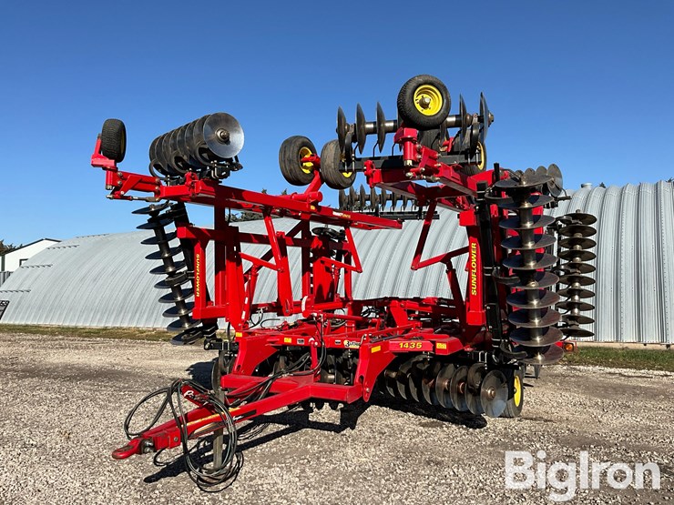 2013-sunflower-1435-image-1