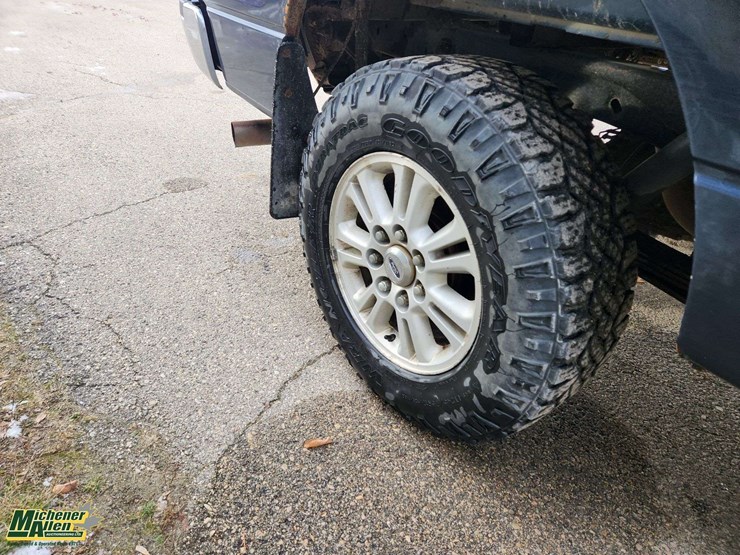 2014-ford-f150-image-14