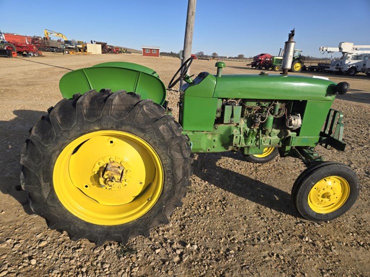 john-deere-1010-image-12