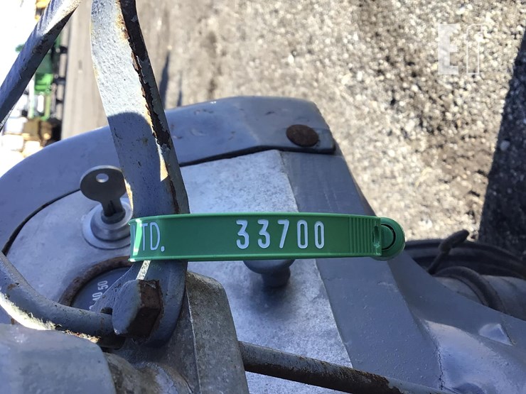 1940-ford-9n-image-10