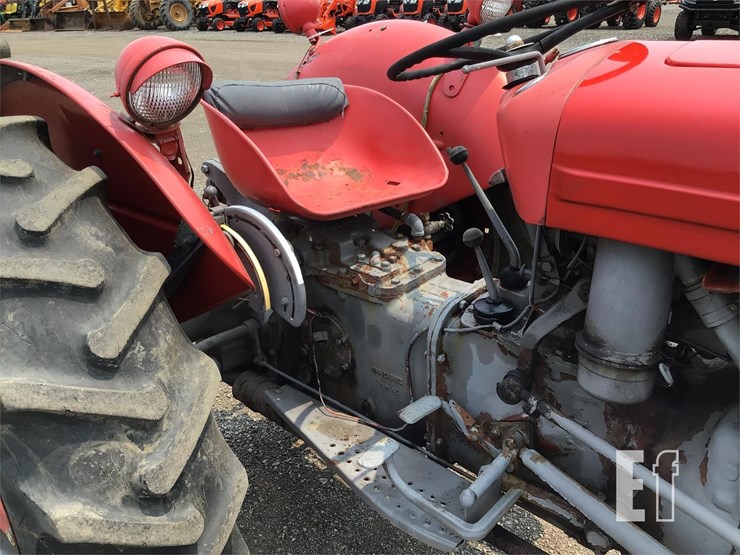 1962-ferguson-35-image-12