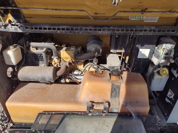 10-allmand-nite-lite-pro-light-plant-(qea-4055)-image-11