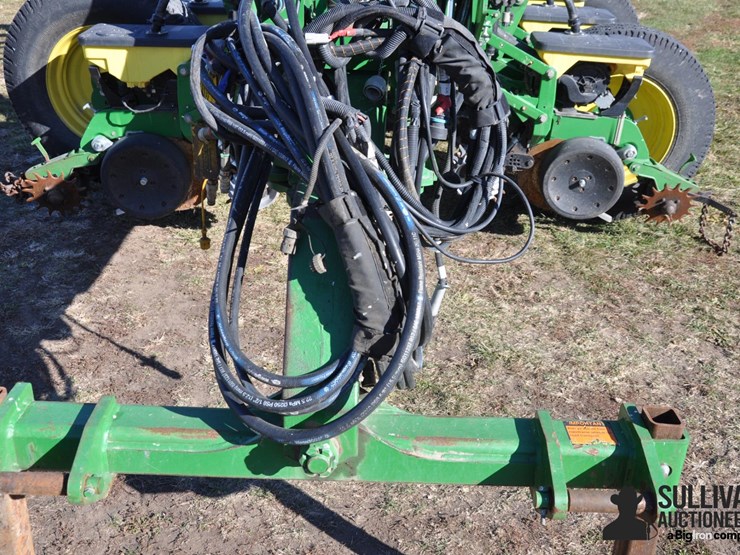 2014-john-deere-1770nt-ccs-image-10