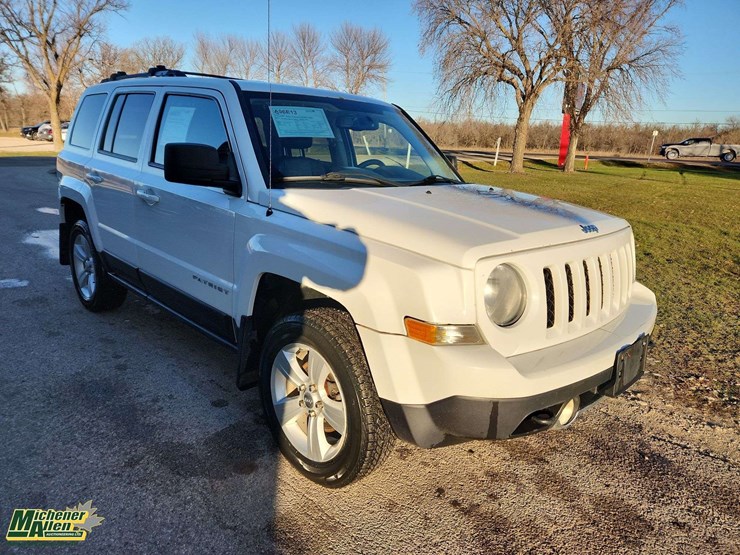 2014-jeep-patriot-image-3