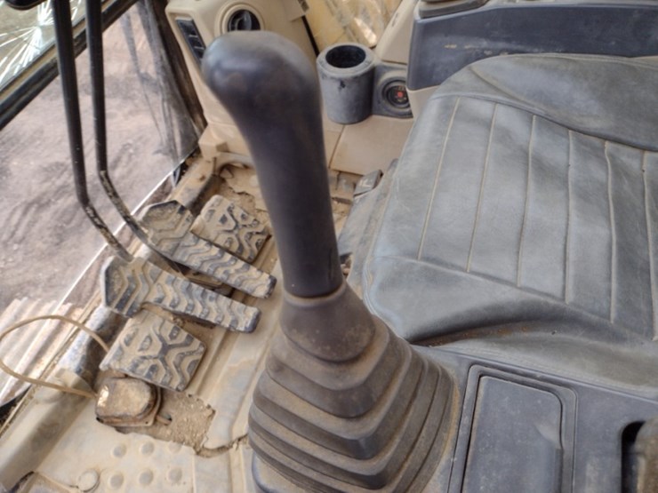 caterpillar-315cl-image-11