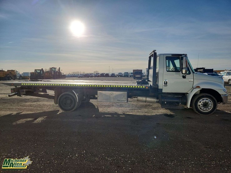 international-durastar-4300-image-22