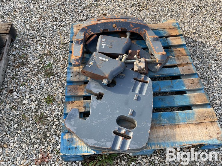 new-holland-genesis-series-weight-bracket-image-8