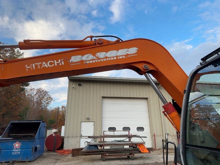 hitachi-zx75us-image-15