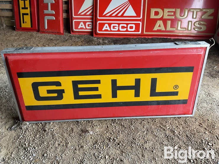 gehl-lighted-sign-image-6