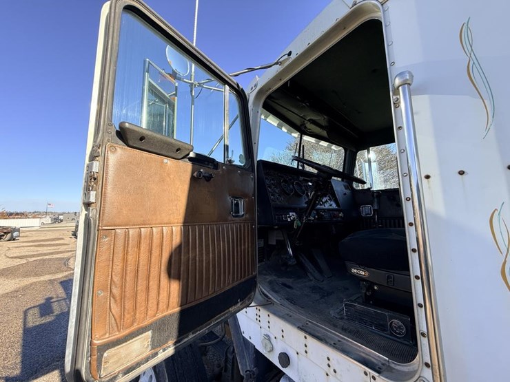 1995-caterpillar-3406c-image-42