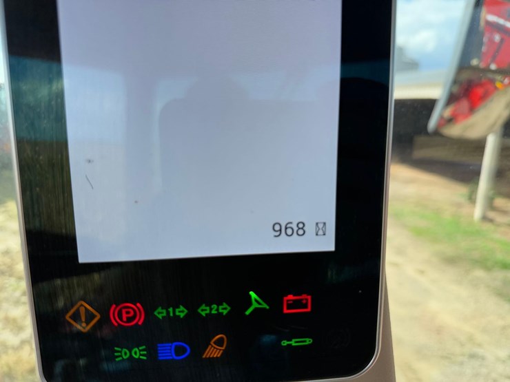 2023-case-ih-540-image-46