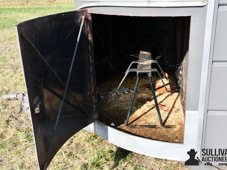 1988-ponderosa-t/a-horse-trailer-image-14