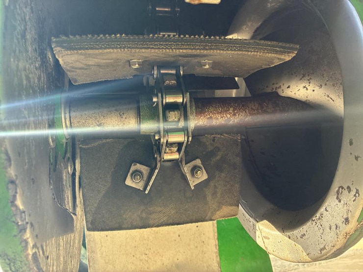 2004-john-deere-9660-sts-image-68