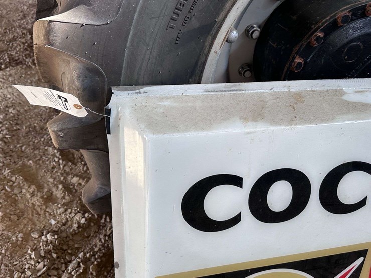 cockshutt-farm-equipment-bubble-sign-panel-image-3