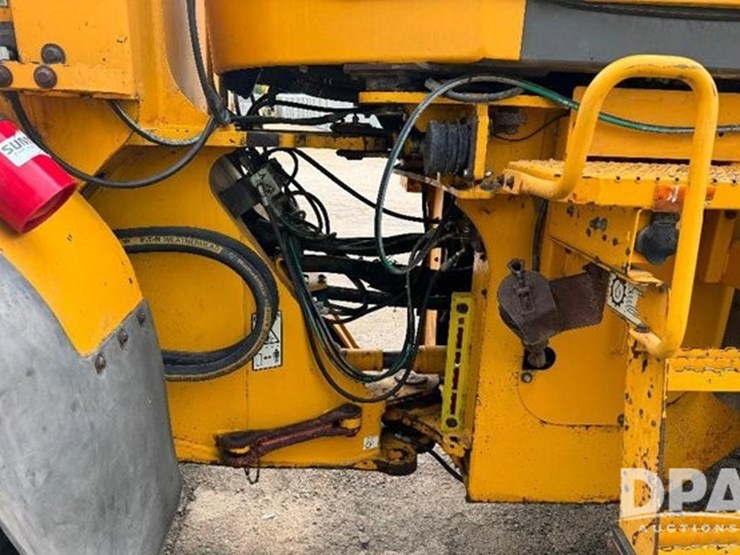 2007-volvo-l120f-image-8