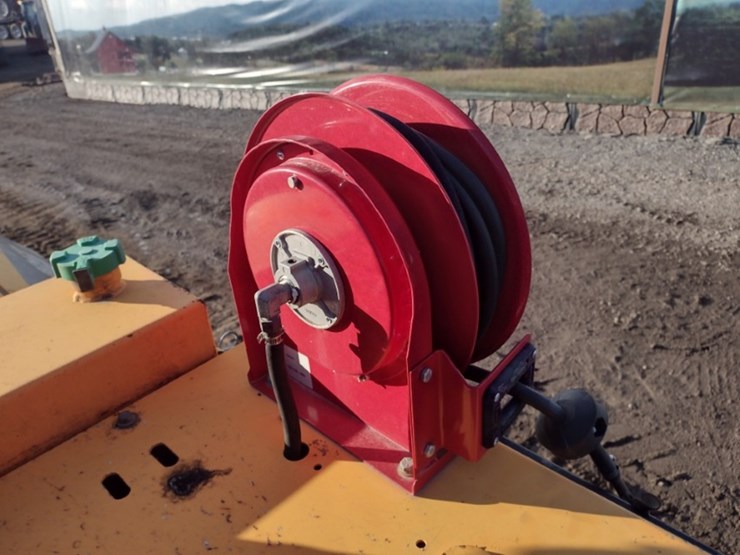 leeboy-8515d-asphalt-paver-(qea-4018)-image-11