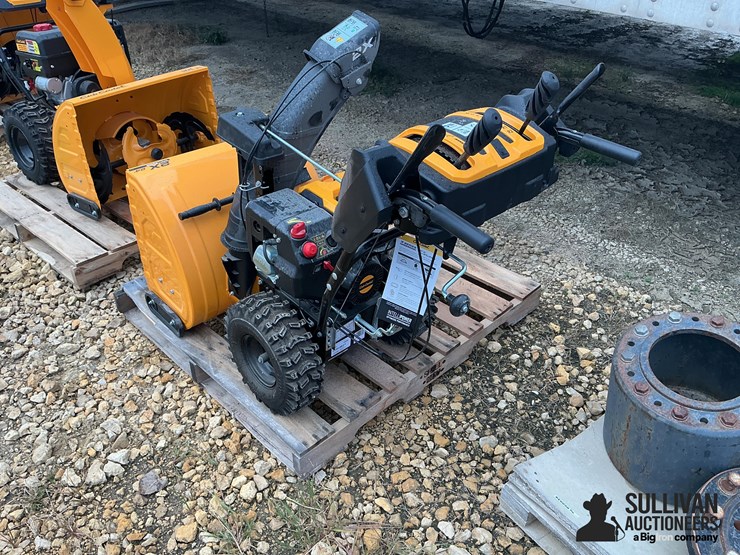 cub-cadet-2x-24ip-24”-walk-behind-snow-blower-image-7