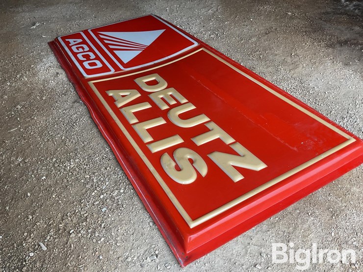 agco-deutz-allis-plastic-sign-image-7