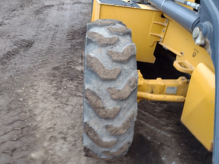 deere-310sl-image-22