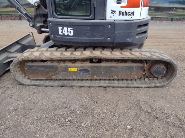 19-bobcat-e45-image-27