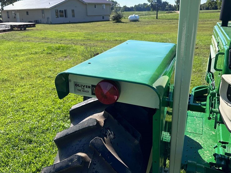 oliver-1655-image-27