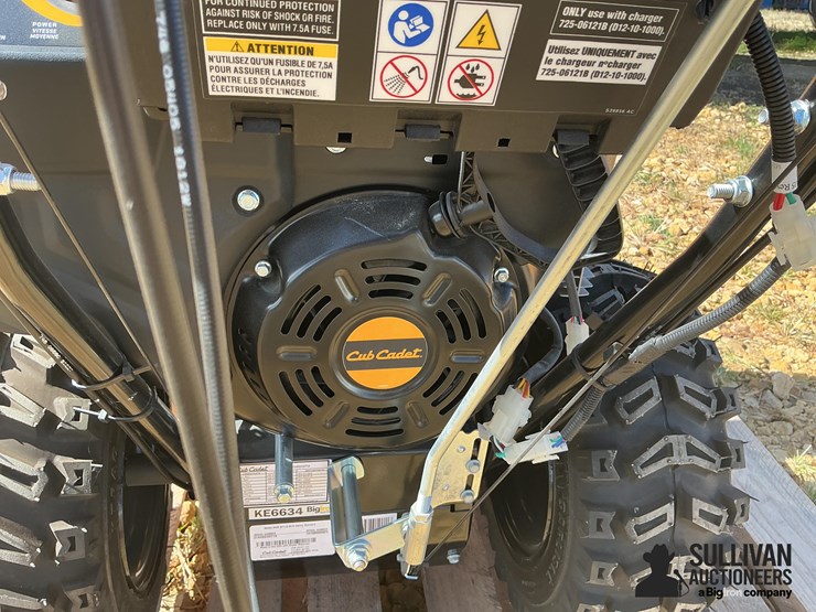 cub-cadet-2x30ip-30”-walk-behind-snow-blower-image-18