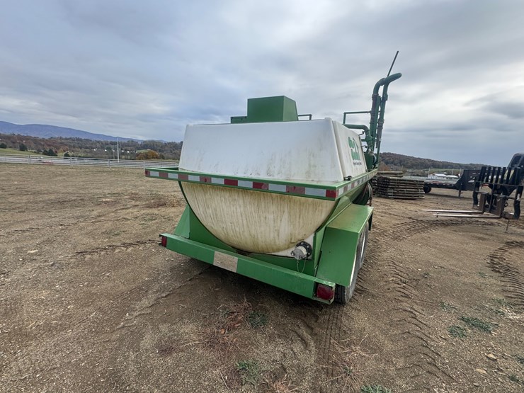 #1305-•-easy-lawn-heavy-duty-commercial-hydro-seeder.-image-5