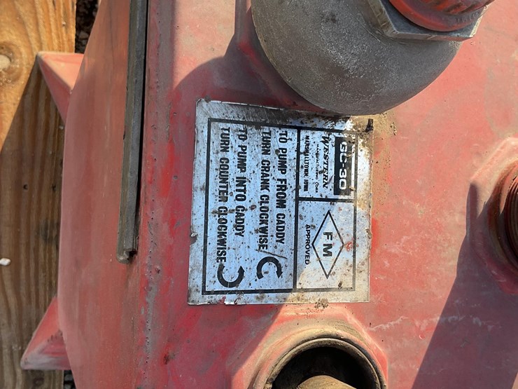 gasoline-caddy-image-9