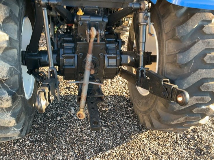 new-holland-tc29d-image-18