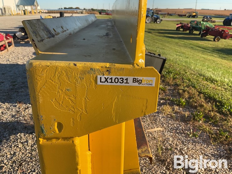 new-holland-corn-head-adapter-plate-image-9